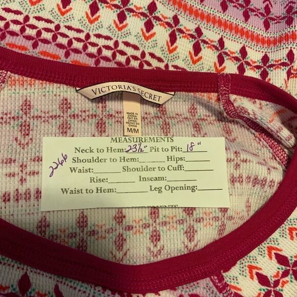 VS thermal scoop neck pajama top size M - Picture 9 of 9